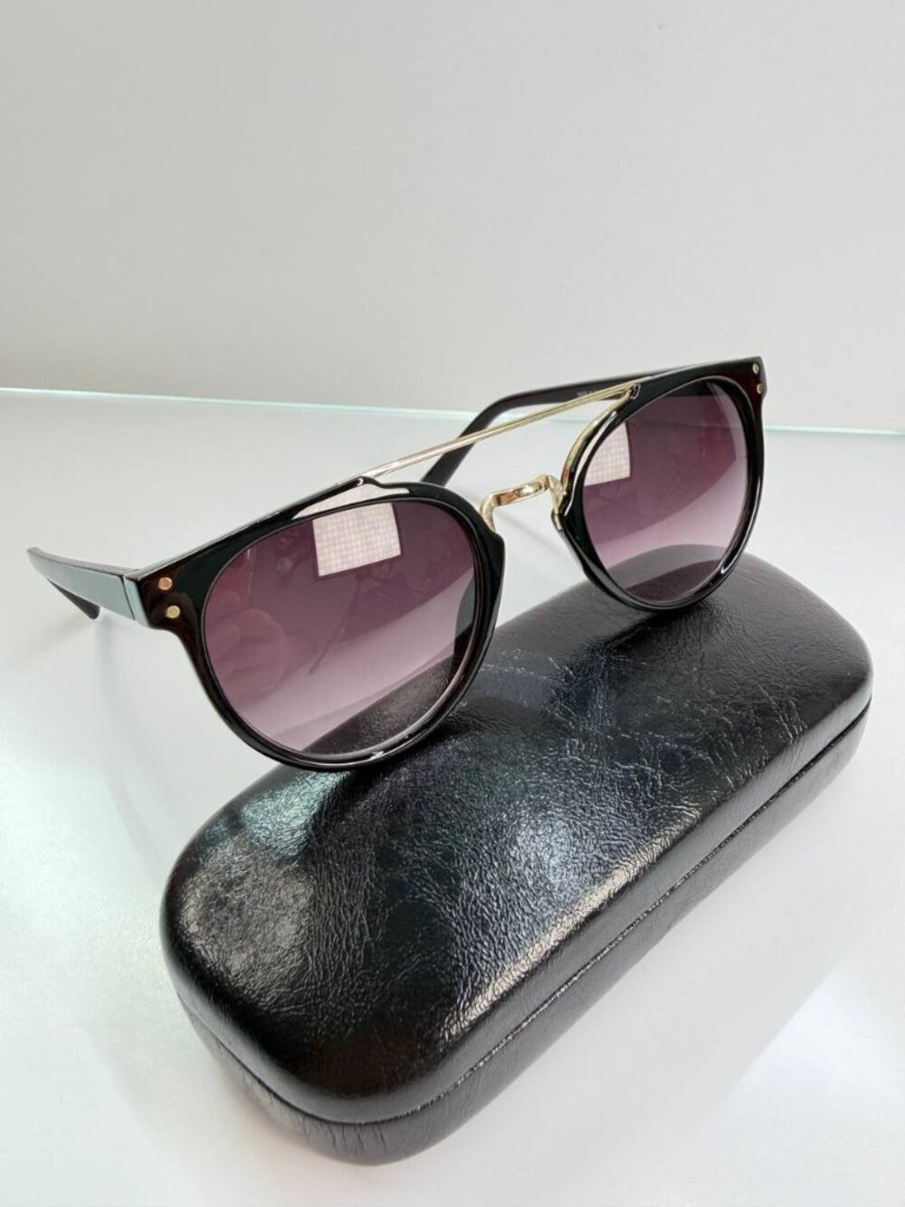 American Eagle Outfitters Round Sunglasses